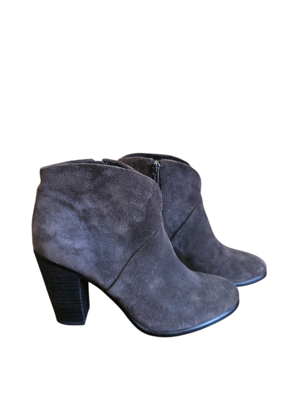 Vince Camuto Gray Suede Block Heel Ankle Booties Size 7.5
